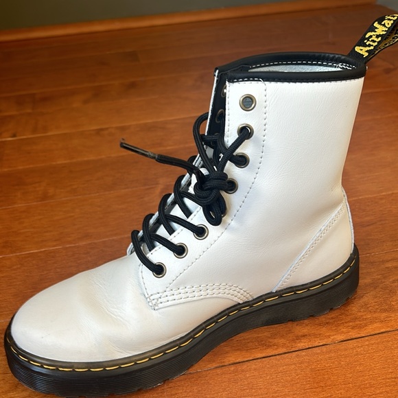 Dr. Martens Women's Zavala White Leather Combat Boots - Size 7 - Picture 9 of 11